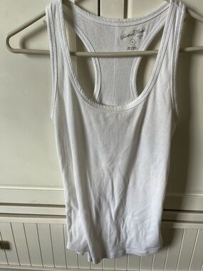 Universal Thread White Ribbed Racerback Tank